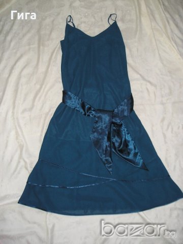 Хубава рокля М-ка, снимка 2 - Рокли - 18182637
