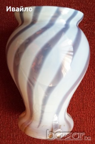 Оригинална вазичка от оловно стъкло, снимка 5 - Декорация за дома - 18977875