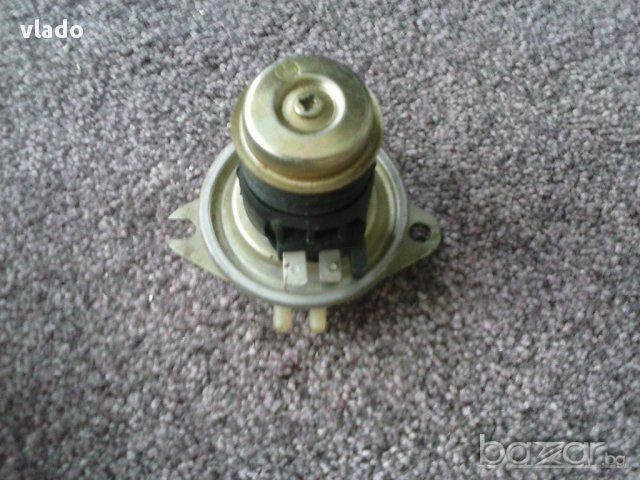  Ниса и Варшава - Части