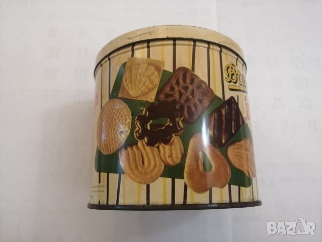 Стара тенекиена кутия от бисквити. , снимка 6 - Колекции - 26121458