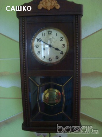 Стенен часовник антикварен U M Muller 1930г., снимка 1 - Антикварни и старинни предмети - 18044620