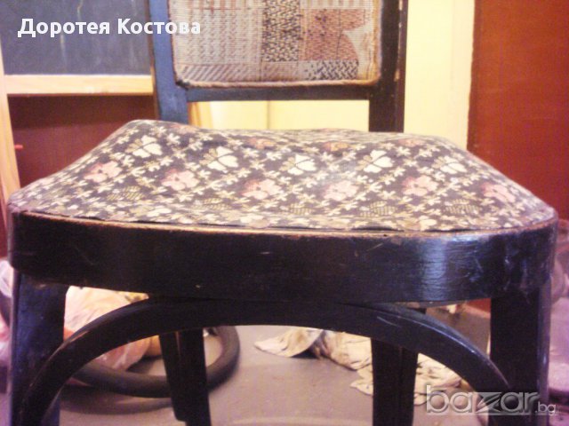 Стар дървен стол, снимка 8 - Антикварни и старинни предмети - 10403906