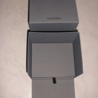 Кутия от часовник Valentino - Сива, снимка 5 - Други - 10300140