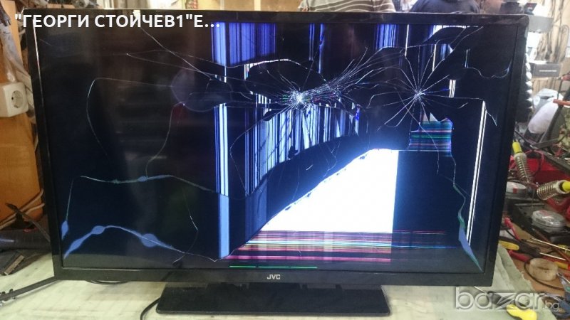 LT-32VH30K СЪС СЧУПЕН ПАНЕЛ, снимка 1