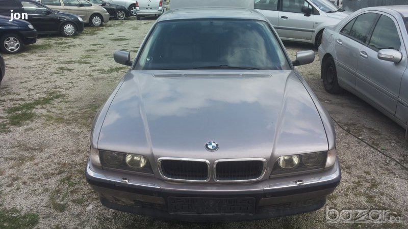 Bmw 730i на части, снимка 1