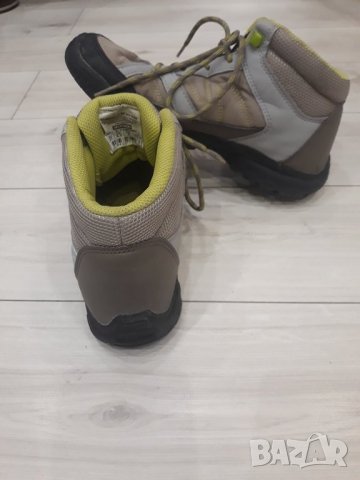 Юношески високи обувки марка Quechua Decathlon в Детски боти и ботуши в гр.  Шумен - ID23414573 — Bazar.bg