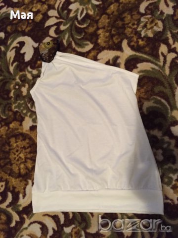 Дамски потник с едно рамо. Бял. Размер S, M