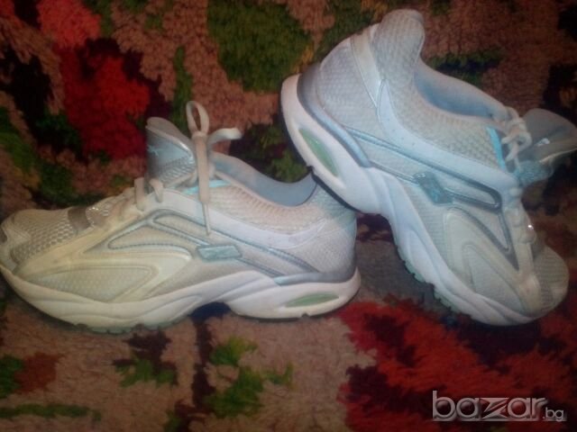 Рийбок-39-40 номер , снимка 2 - Маратонки - 21113756