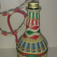 Плетено шише, снимка 1 - Антикварни и старинни предмети - 19801924
