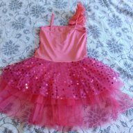 Нов наличен костюм за танци, балет или просто за повод, с паети и тюл в бомбонено розово , снимка 4 - Детски комплекти - 15062193