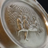 Старинна чиния,пано от калай Гостилница.  , снимка 2 - Антикварни и старинни предмети - 25843687