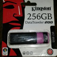 Флаш памет Kingston 256 GB, снимка 3 - RAM памет - 11917046
