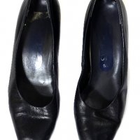 Servas дамски черни кожени обувки, снимка 2 - Дамски обувки на ток - 23492931