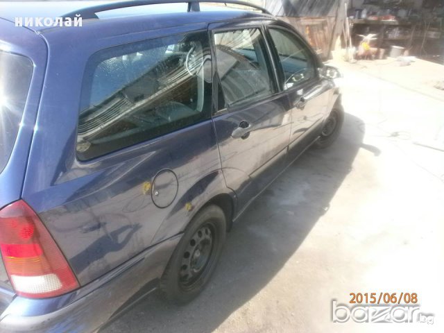 Ford Focus 1.8 T D I, снимка 4 - Автомобили и джипове - 17962827