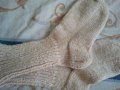 Ръчно изплетени вълнени чорапи