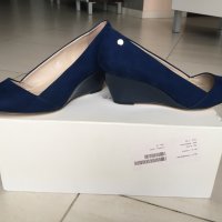 Calvin Klein сини велурени обувки EU37, снимка 1 - Дамски ежедневни обувки - 24905008