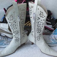 летни ботуши Laura Bellariva original White Summer Boots, N-37, естествена кожа,GOGOMOTO.BAZAR.BG®, снимка 6 - Дамски обувки на ток - 17046841