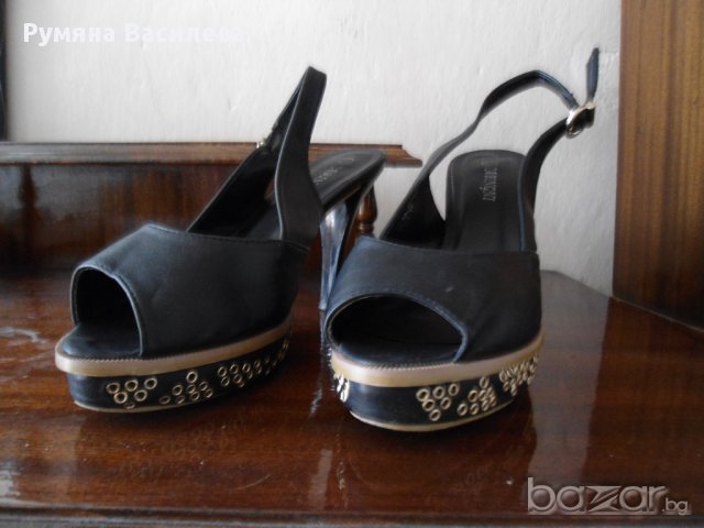 Продавам черни кожени сандали на ток, снимка 5 - Сандали - 10841998