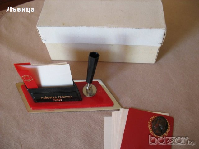  Нова Оригинална стойка за писалище, снимка 2 - Подаръци за юбилей - 12212345