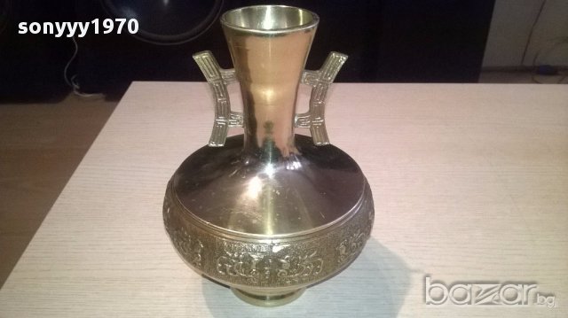 Масивна и красива ваза-21х15см-внос швеицария, снимка 3 - Антикварни и старинни предмети - 16843994