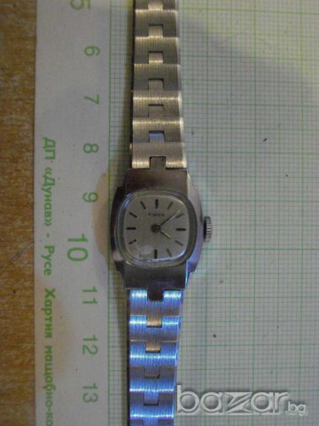 Часовник "TIMEX" ръчен дамски английски, снимка 1 - Дамски - 7951007