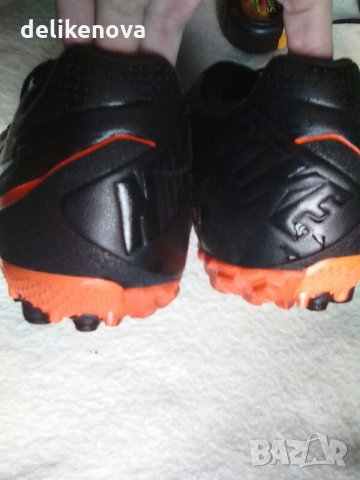  Nike. Original. Size 46 Футболни бутонки., снимка 3 - Спортни обувки - 23594620