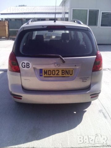 Тойота Корола Версо 2.0 I 116 к.с И 1.8 VVTI, снимка 3 - Автомобили и джипове - 22632375