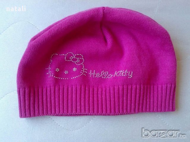 Шапка Хелоу Кити, снимка 2 - Шапки, шалове и ръкавици - 16394588
