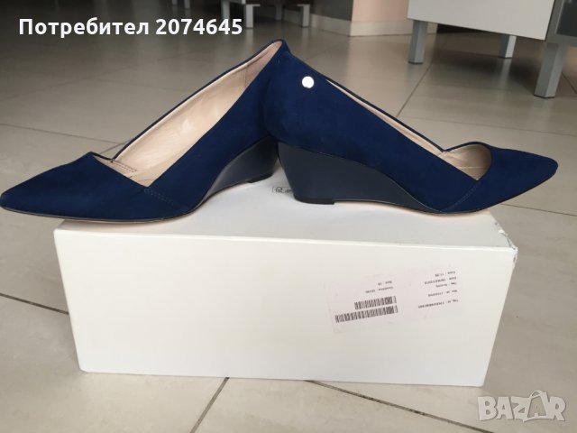 Calvin Klein сини велурени обувки EU37, снимка 1 - Дамски ежедневни обувки - 24905008