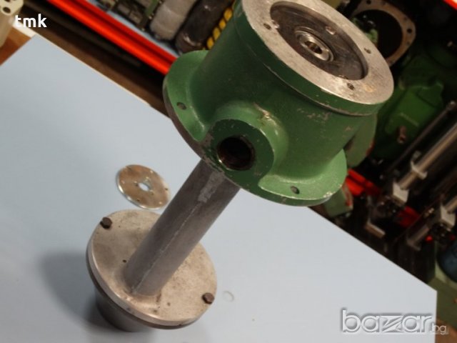 Помпа за охлаждаща течност производство TOS Чехия, снимка 8 - Водни помпи - 19039506