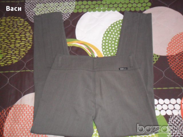 Moschino Jeans 100 % оригинален дамски панталон I 44  сезон есен/зима+подарък топ Isabel de Pedro, снимка 3 - Панталони - 11551132