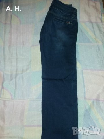 Тъмни дамски дънки , снимка 1