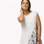 Tommy Hilfiger Top asimmetrico Snow White / Hatty Prt - страхотен дамски потник, снимка 1 - Потници - 26018850