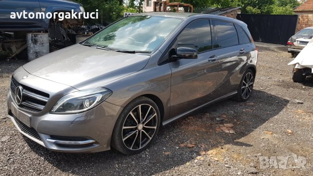 Mercedes B200 W246 AMG на части 2015г. Мерцедес Б200 , снимка 2 - Автомобили и джипове - 25844466