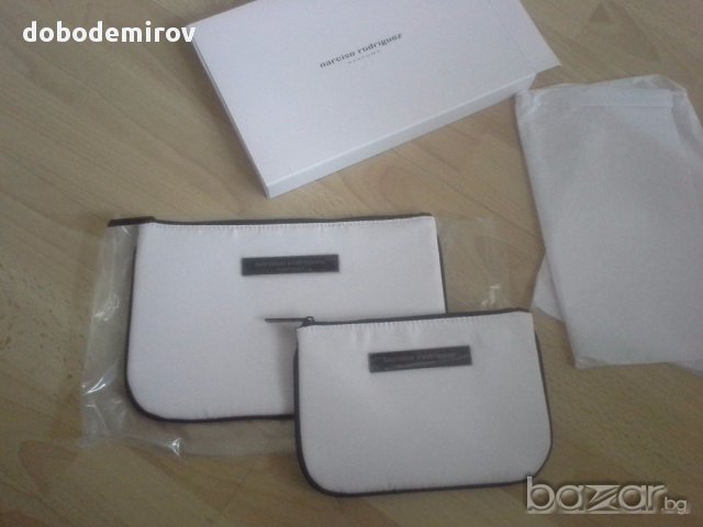 Комплект NARCISO RODRIGUEZ pink small & large pouches, cosmetic-make-up, снимка 3 - Други - 14667116