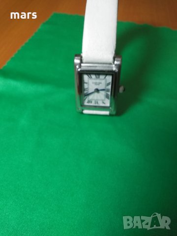Дамски часовник, снимка 4 - Дамски - 25351839