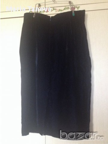 Дамска пола от  копринено кадифе, снимка 2 - Поли - 17731821