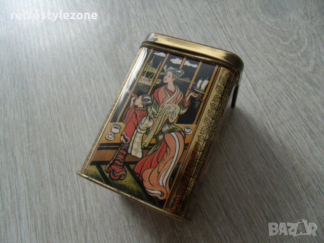 №1186 стара малка ламаринена кутийка  - размери  9,5 / 6 / 6 см, снимка 2 - Други ценни предмети - 22388349