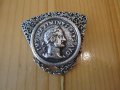Старинна посребрена брошка с римска императорска монета Максимин 1 - за ценители и колекционери . 