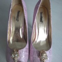 Розови обувки на платформа, снимка 3 - Дамски обувки на ток - 25710828