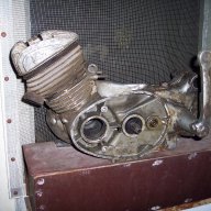 Части от двигател на стар модел Симсон продавам  , снимка 1 - Части - 17428682