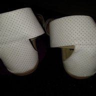 бели сандали от естествена кожа, снимка 3 - Сандали - 11718820