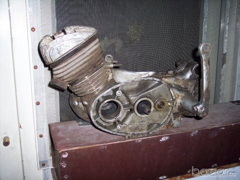 Части от двигател на стар модел Симсон продавам  , снимка 1