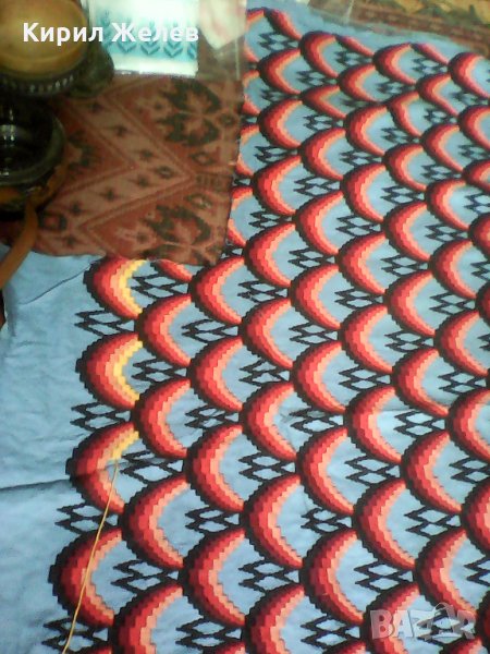 Каренце червено 55 , снимка 1