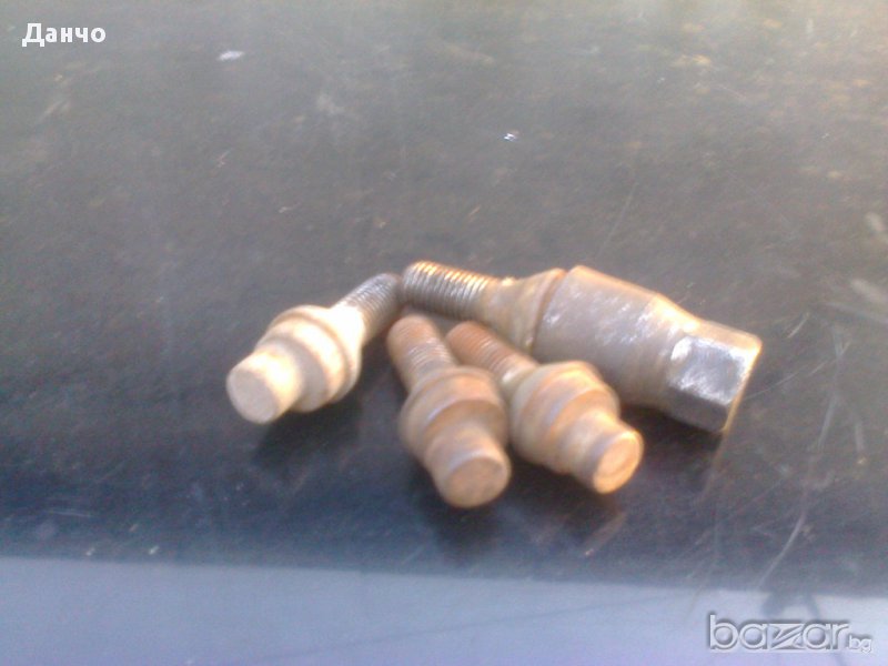 Секретни болтове от Рено, снимка 1