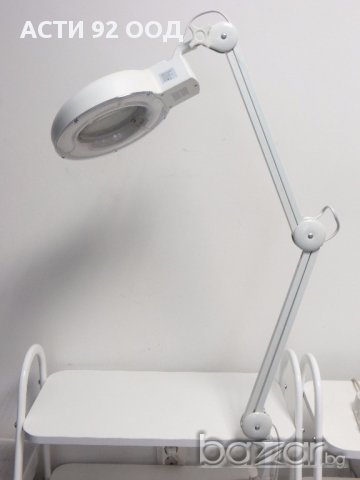Лампа лупа 3 диоптъра, една година гаранция, осигурен сервиз, снимка 1 - Фризьорско и козметично оборудване - 13404706