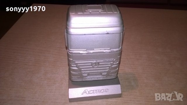 mercedes-actros-отливка-колекция-13х8х6см-внос швеицария, снимка 2 - Колекции - 24420135