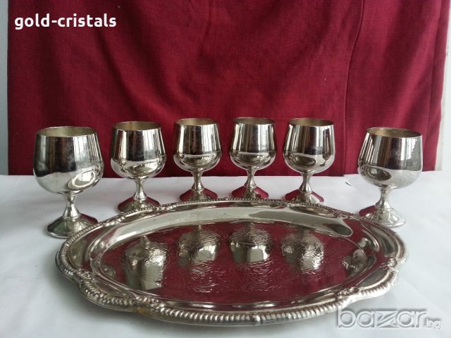 Посребрени чашки за ракия с поднос, снимка 2 - Антикварни и старинни предмети - 20696631