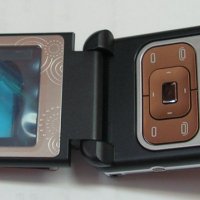 Оригинален панел за Nokia 7390, снимка 2 - Резервни части за телефони - 24690560