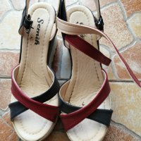 Обувки , снимка 2 - Дамски обувки на ток - 25789451